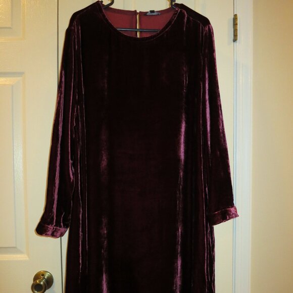 Eileen Fisher Deep Red Claret Velvet Dress 1X - Picture 9 of 9